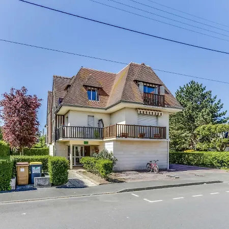 Le Viking By Interhome Cabourg